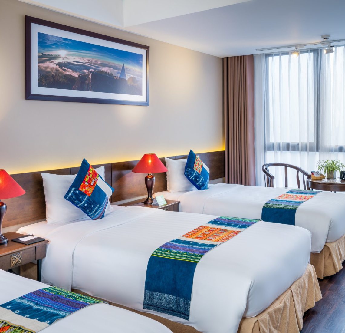 E Trip – Executive Triple Balcony