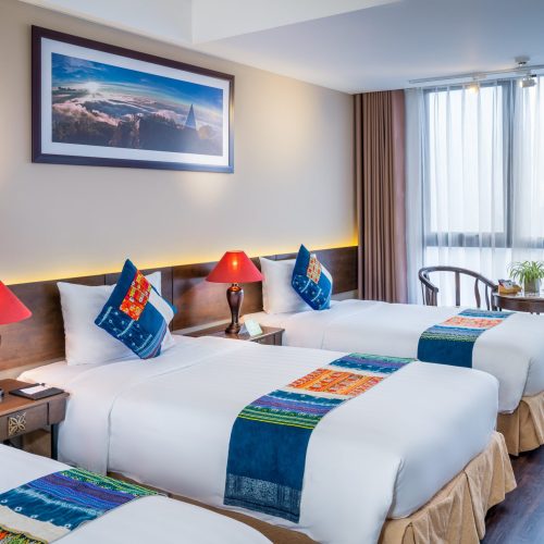 E Trip – Executive Triple Balcony