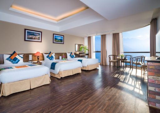 E Trip – Executive Triple Balcony