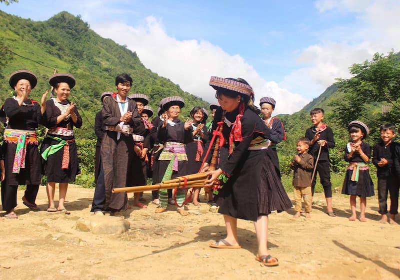 Độ cao Sapa ảnh hưởng tới nét văn hóa bản địa