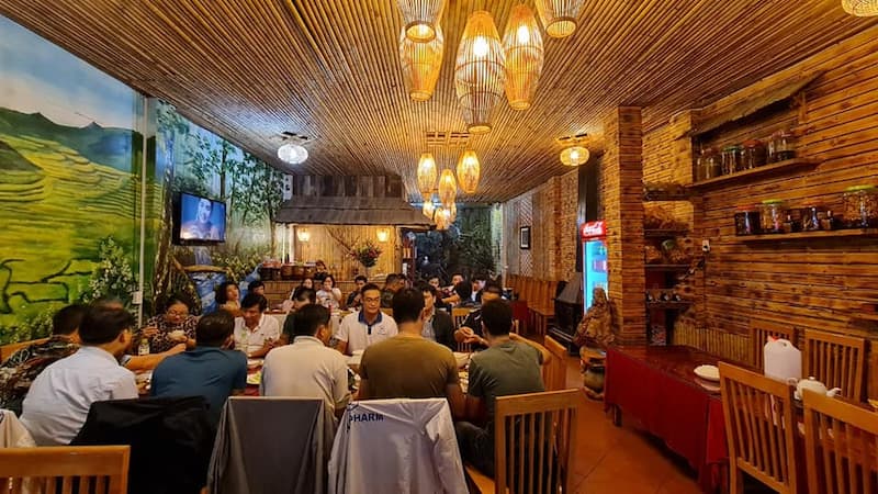 Bếp H’Mong Quán - Địa chỉ ăn thắng cố ngon ở Sapa