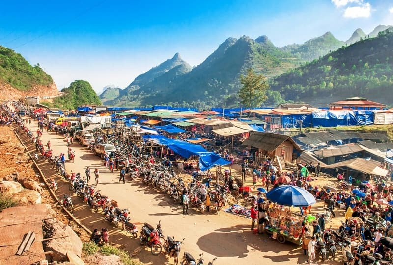 Chợ Bắc Hà