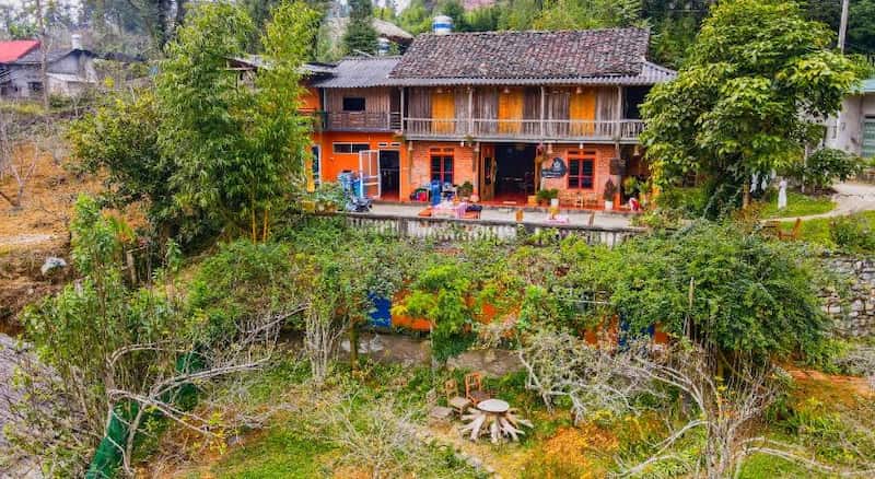 Thuê khách sạn gần chợ phiên Bắc Hà để tiện di chuyển, thăm thú