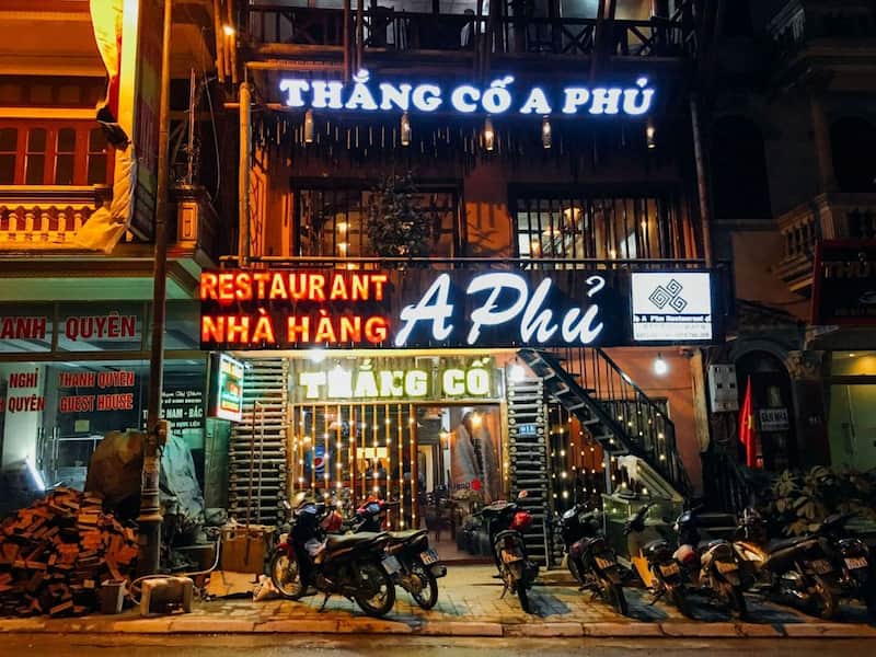 Nhà hàng A Phủ