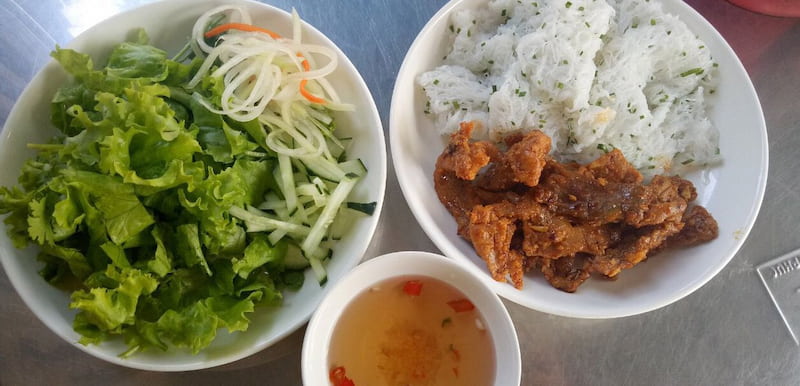 Quán bánh cuốn Thanh Vân