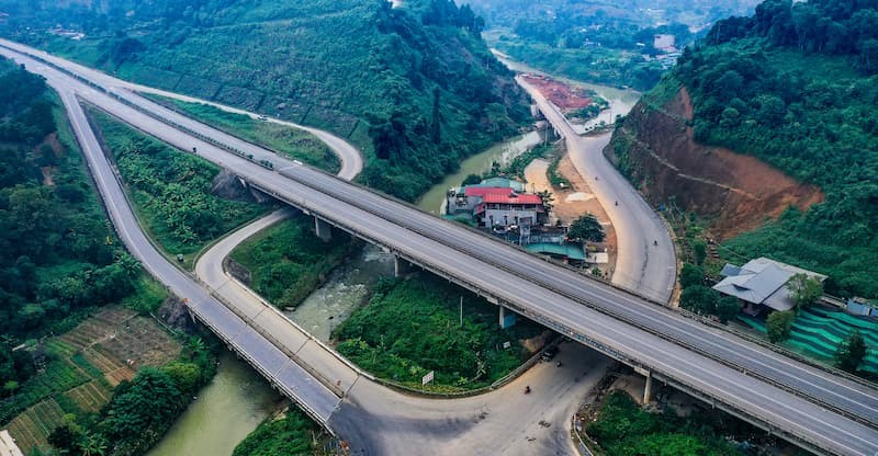 Giá vé cao tốc Hà Nội Lào Cai