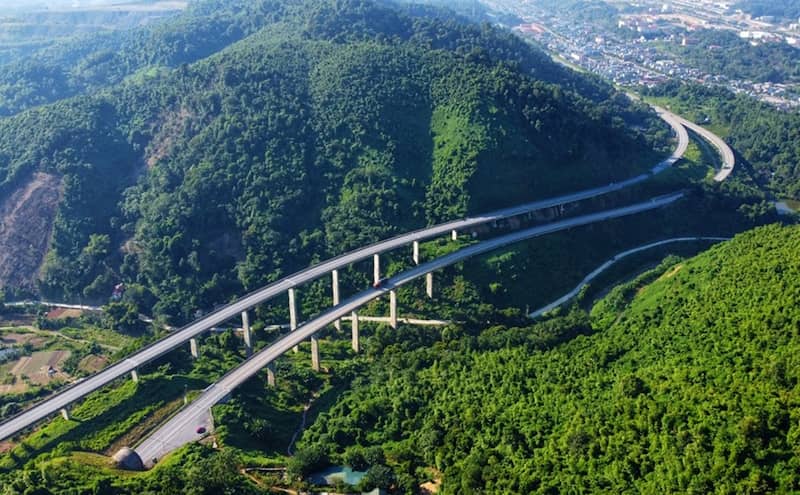 Tuyến đường Hà Nội Lào Cai bao nhiêu Km? Di chuyển bằng gì?